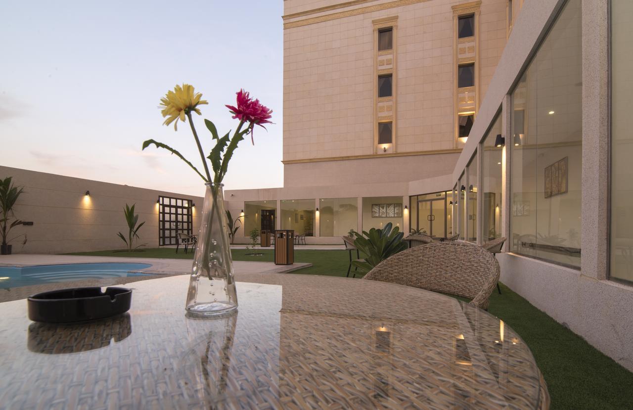 Noon Hotel Suites Khafji Екстериор снимка