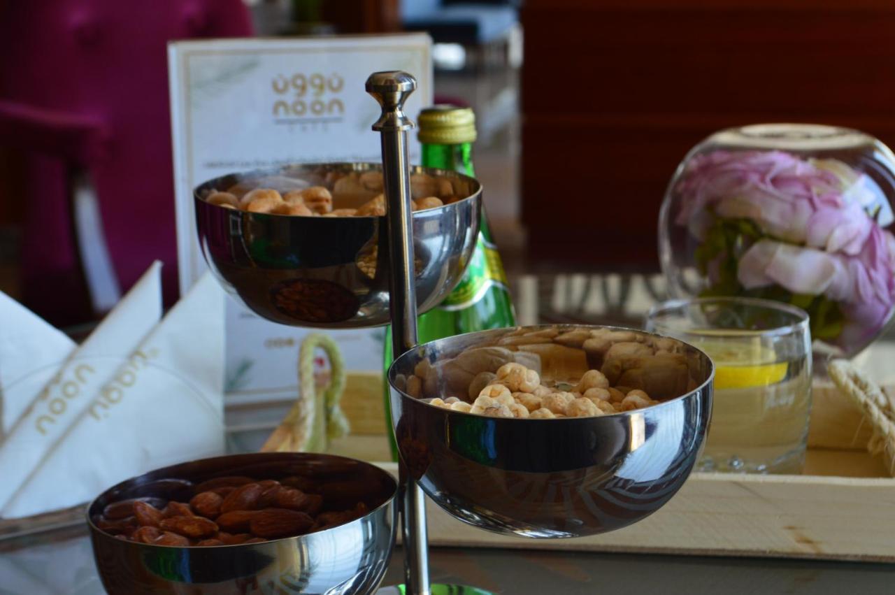 Noon Hotel Suites Khafji Екстериор снимка