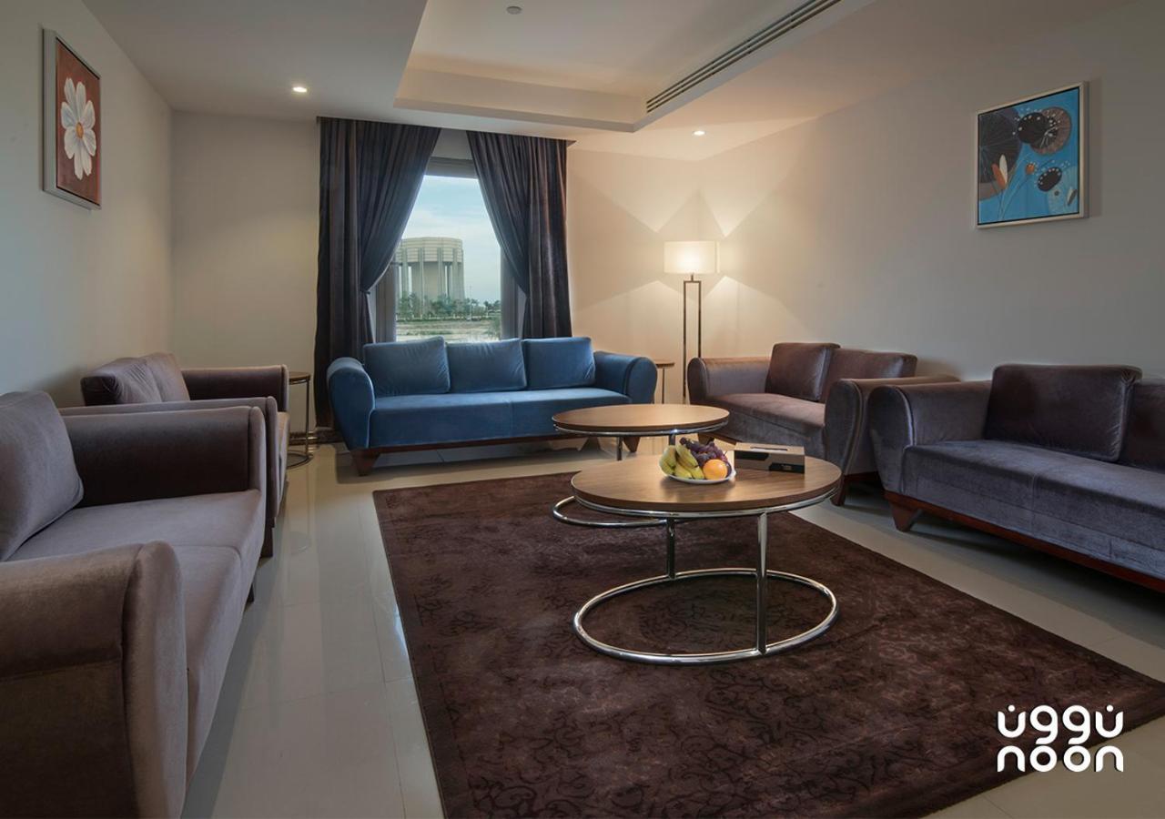 Noon Hotel Suites Khafji Екстериор снимка